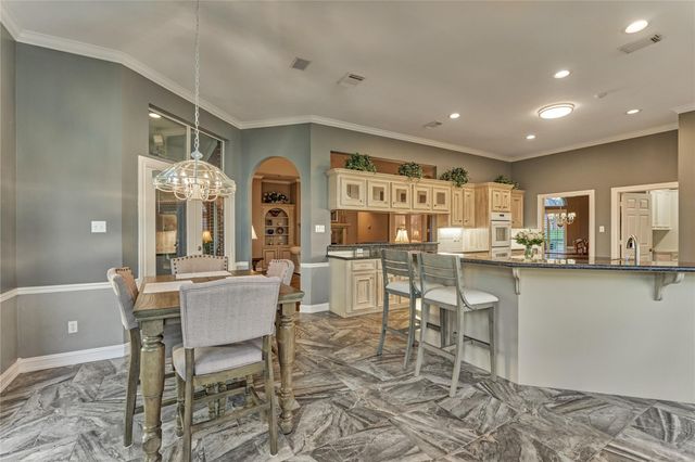 43 Winterhaven Lane, Montgomery, TX 77356