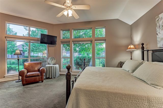 43 Winterhaven Lane, Montgomery, TX 77356