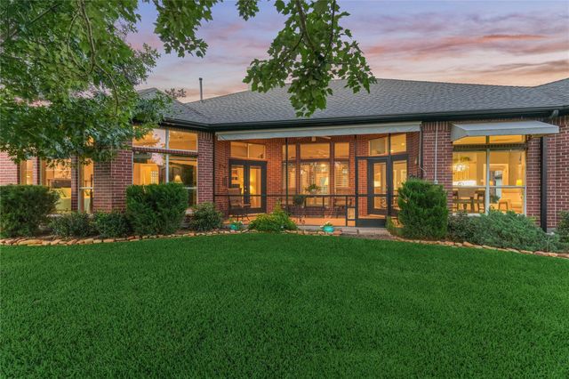 43 Winterhaven Lane, Montgomery, TX 77356