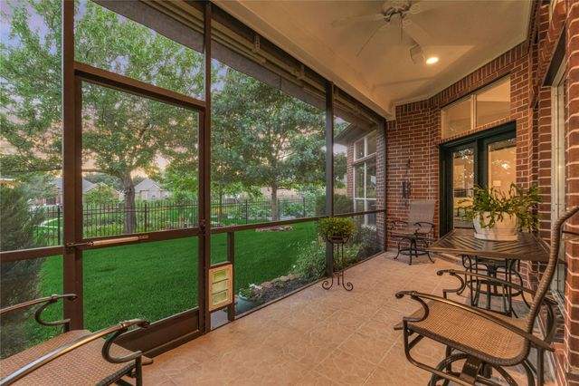 43 Winterhaven Lane, Montgomery, TX 77356