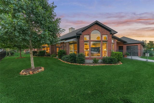 43 Winterhaven Lane, Montgomery, TX 77356