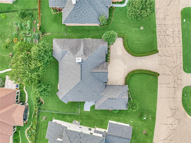43 Winterhaven Lane, Montgomery, TX 77356