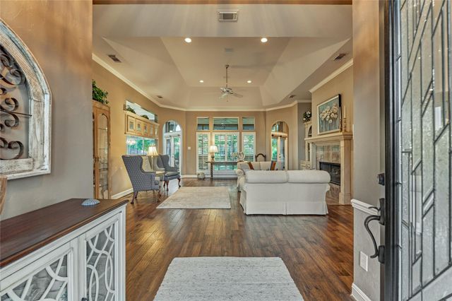 43 Winterhaven Lane, Montgomery, TX 77356