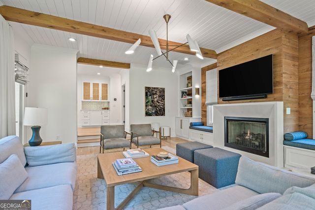 140 Meadowview Road, Athens, GA 30606
