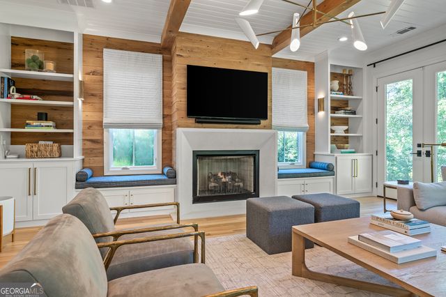 140 Meadowview Road, Athens, GA 30606