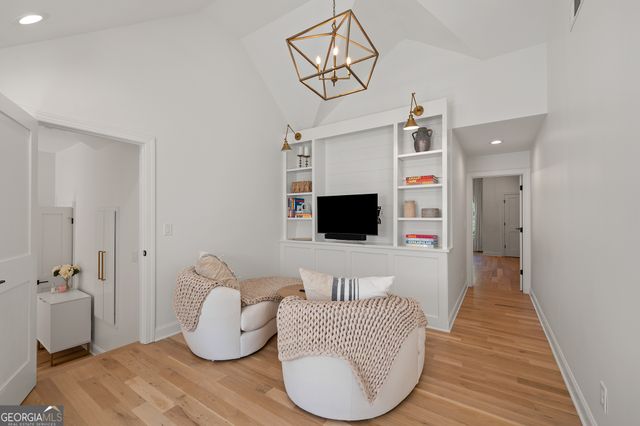 140 Meadowview Road, Athens, GA 30606