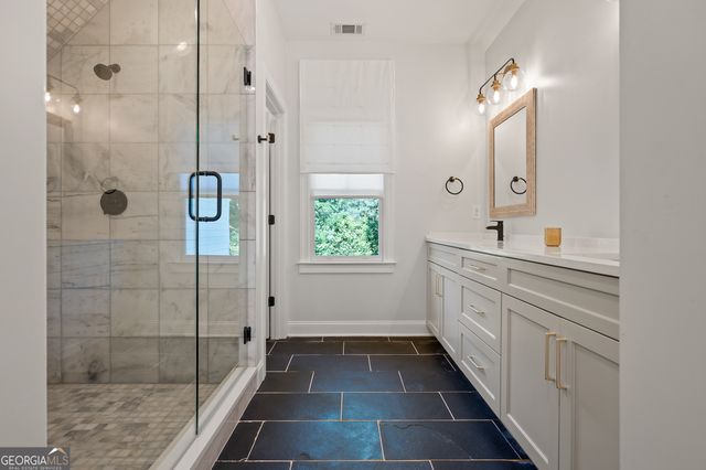 140 Meadowview Road, Athens, GA 30606