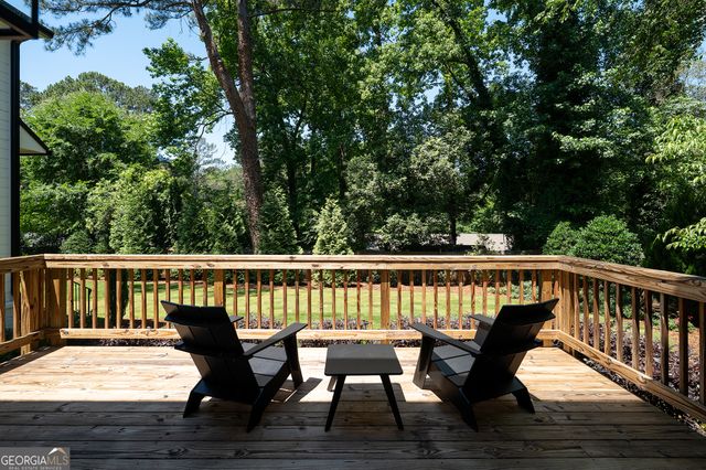 140 Meadowview Road, Athens, GA 30606