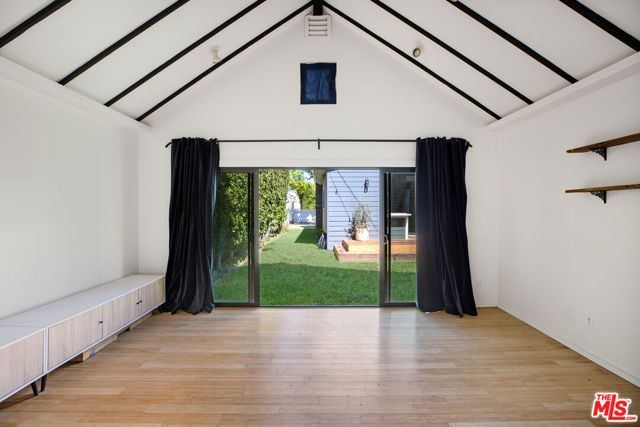 1203 N Poinsettia Place, West Hollywood, CA 90046