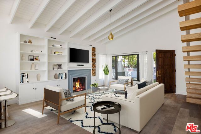 1203 N Poinsettia Place, West Hollywood, CA 90046