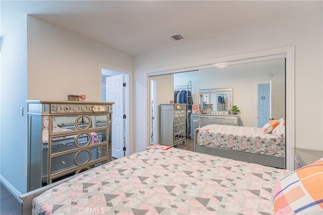 9440 Brookpark Rd, Downey, CA 90240
