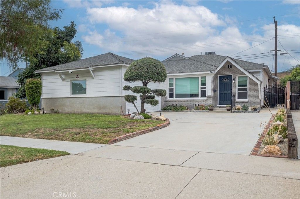 9440 Brookpark Rd, Downey, CA 90240 — photo 2