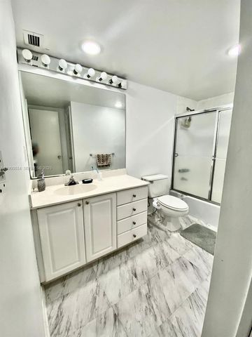 19370 Collins Avenue 415, Sunny Isles Beach, FL 33160
