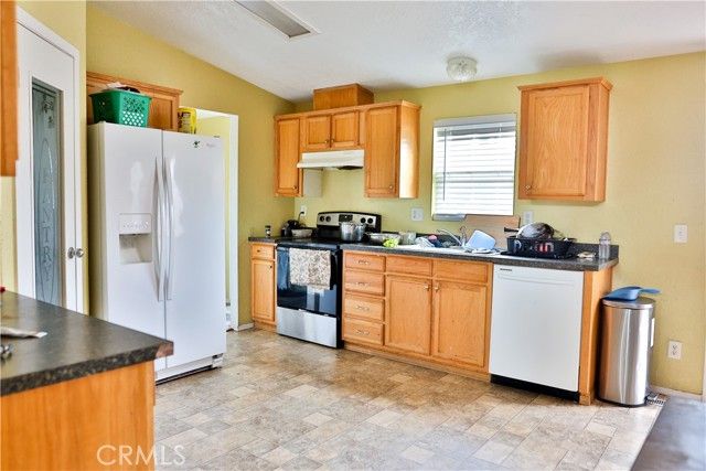 19360 Simpson Road, Corning, CA 96021