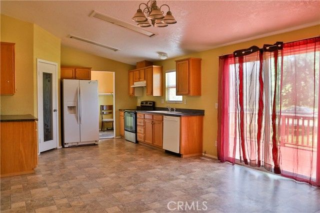 19360 Simpson Road, Corning, CA 96021