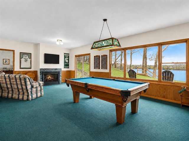 9895 Lakeview Drive, Berrien Springs, MI 49103