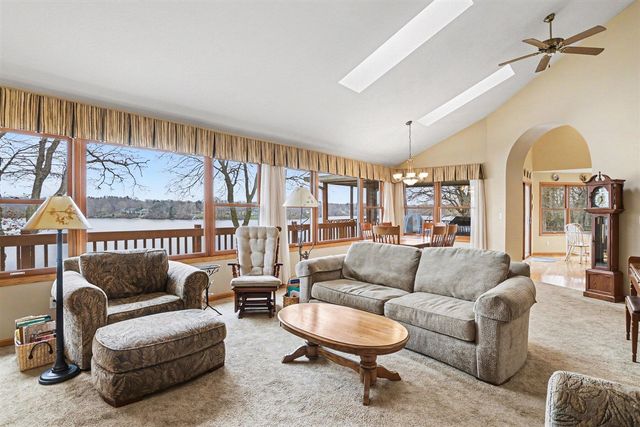 9895 Lakeview Drive, Berrien Springs, MI 49103