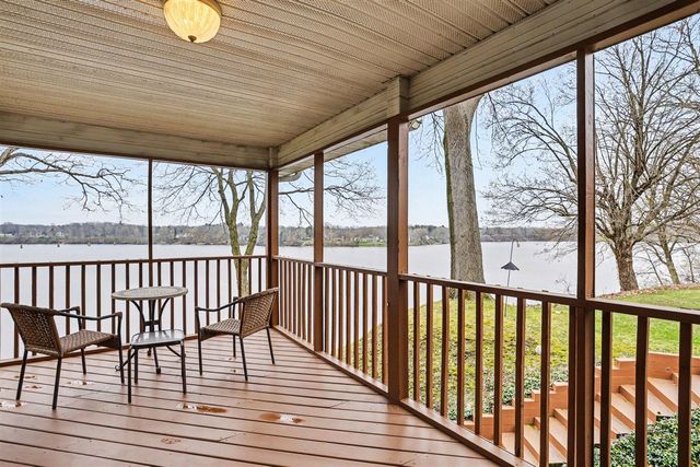 9895 Lakeview Drive, Berrien Springs, MI 49103