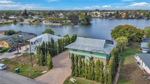 3001 50th ST SW, Naples, FL 34116