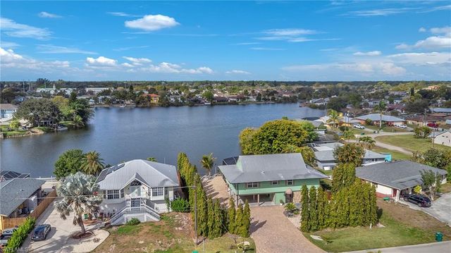 3001 50th ST SW, Naples, FL 34116