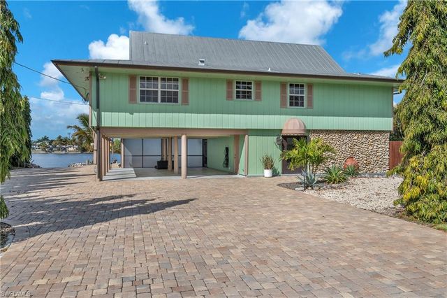 3001 50th ST SW, Naples, FL 34116