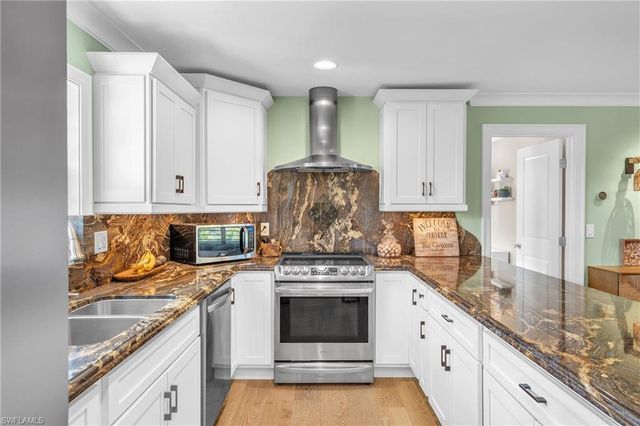 3001 50th ST SW, Naples, FL 34116