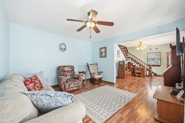 495 E JAMESTOWN State Highway, Greenville, PA 16125