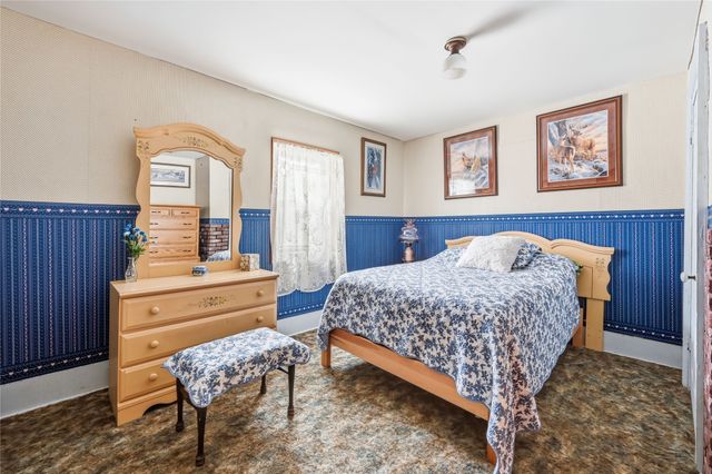 495 E JAMESTOWN State Highway, Greenville, PA 16125