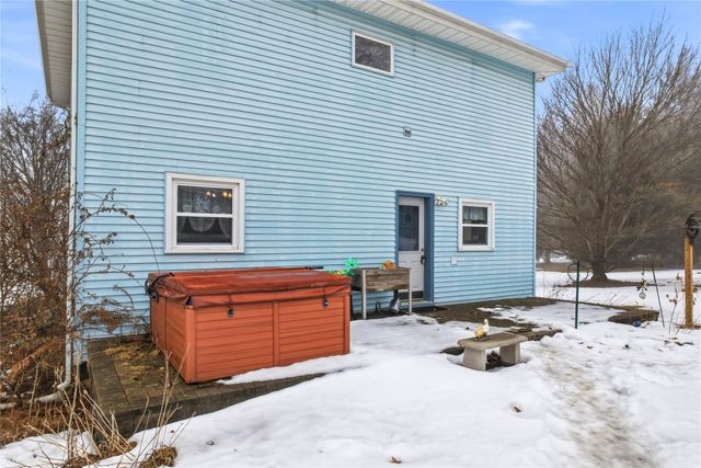 495 E JAMESTOWN State Highway, Greenville, PA 16125