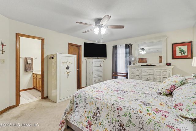 2382 Park Place Drive, Gulfport, MS 39507