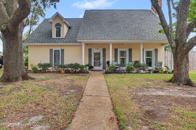 2382 Park Place Drive, Gulfport, MS 39507