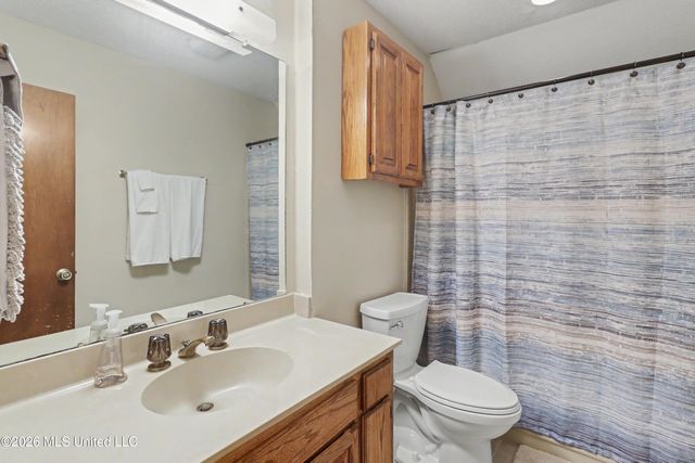 2382 Park Place Drive, Gulfport, MS 39507