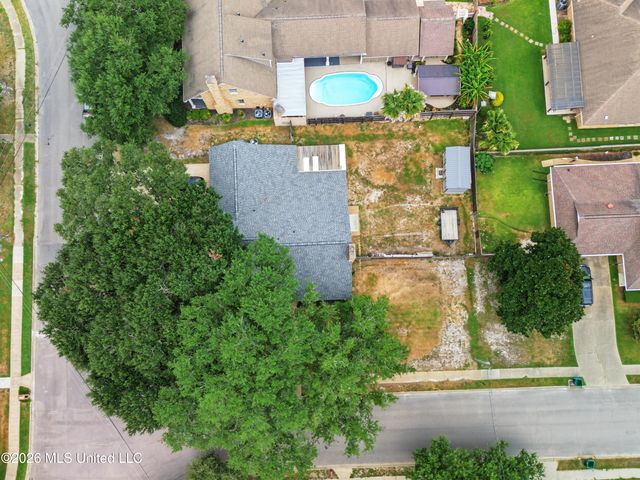 2382 Park Place Drive, Gulfport, MS 39507