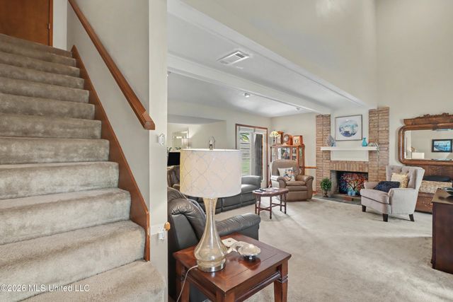 2382 Park Place Drive, Gulfport, MS 39507