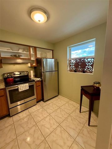 2800 NW 47th Terrace 403b, Lauderdale Lakes, FL 33313