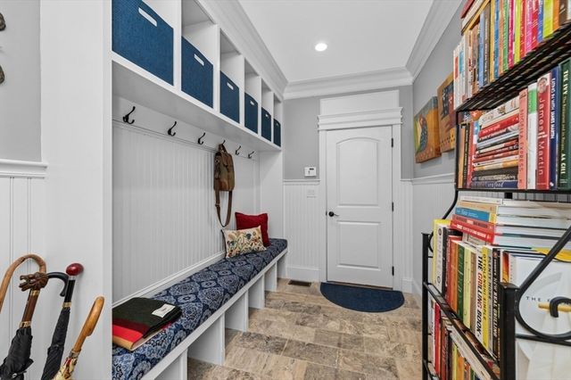 456 Chestnut St, Needham, MA 02492