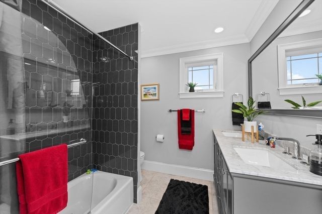 456 Chestnut St, Needham, MA 02492