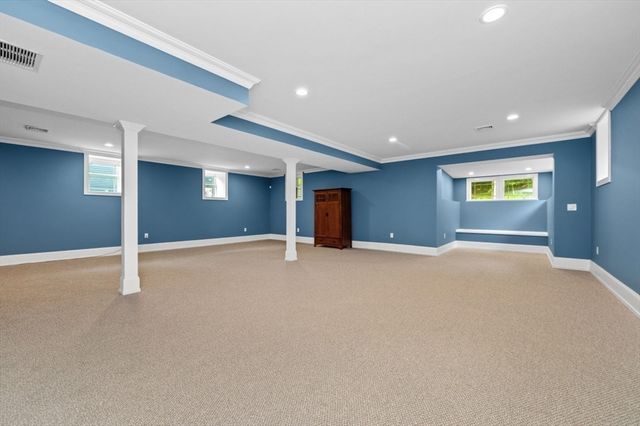 456 Chestnut St, Needham, MA 02492