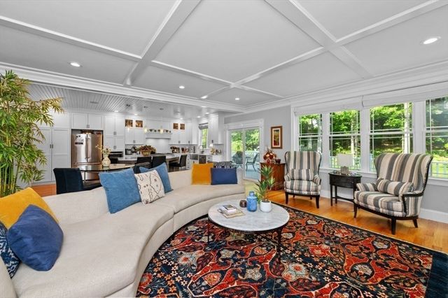 456 Chestnut St, Needham, MA 02492