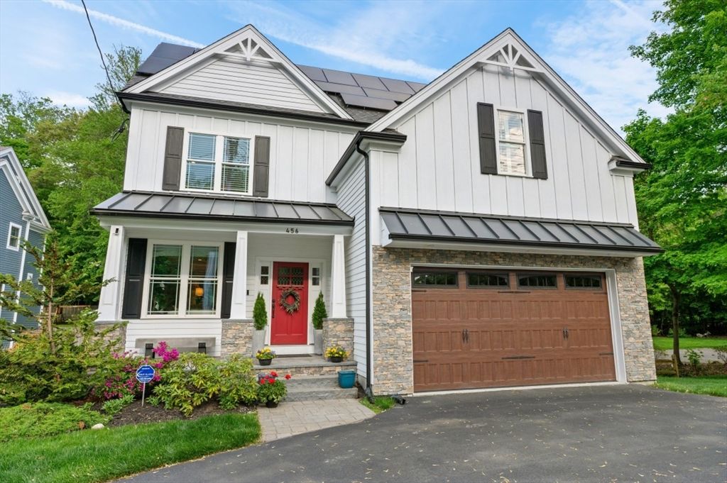 456 Chestnut St, Needham, MA 02492