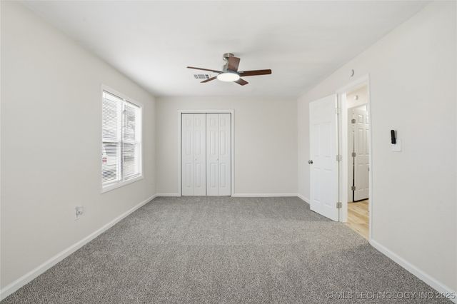 212 S Ash Street, Catoosa, OK 74015