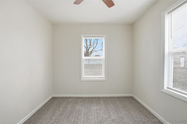 212 S Ash Street, Catoosa, OK 74015