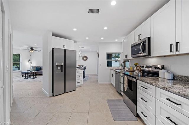 6060 Macbeth LN, Fort Myers, FL 33908