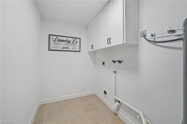 6060 Macbeth LN, Fort Myers, FL 33908