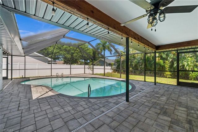 6060 Macbeth LN, Fort Myers, FL 33908