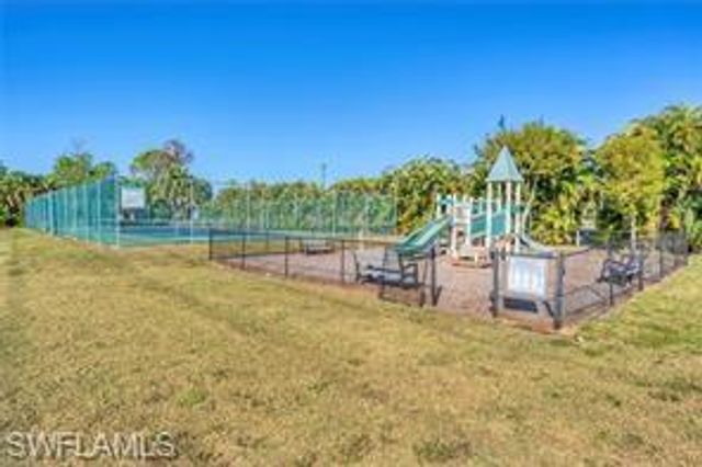 6060 Macbeth LN, Fort Myers, FL 33908