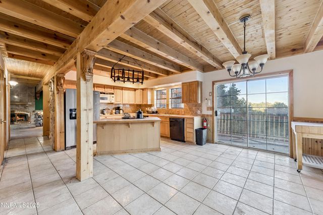 21565 Dortort Drive, Reno, NV 89521