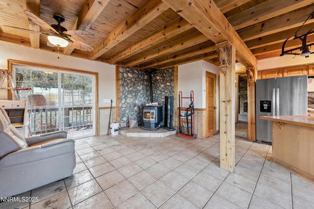 21565 Dortort Drive, Reno, NV 89521