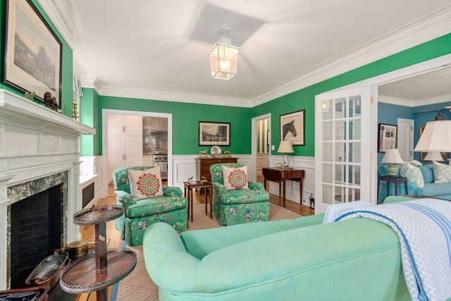 50 Commonwealth Avenue 204, Boston, MA 02116