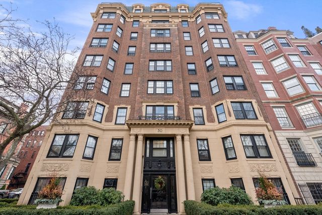 50 Commonwealth Avenue 204, Boston, MA 02116